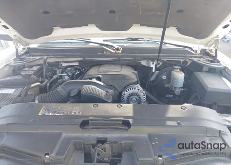 2009 Chevrolet Tahoe Ltz z USA, uszkodzony, nr VIN 1GNFK33069J126508